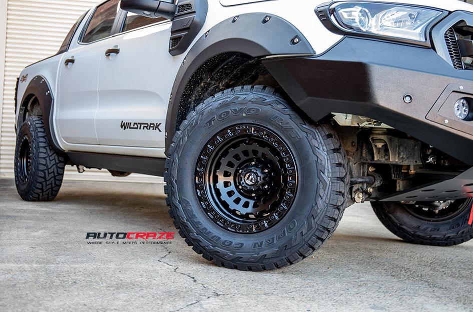 FORD-RANGER-ZEPHYR-MATTE-BLACK